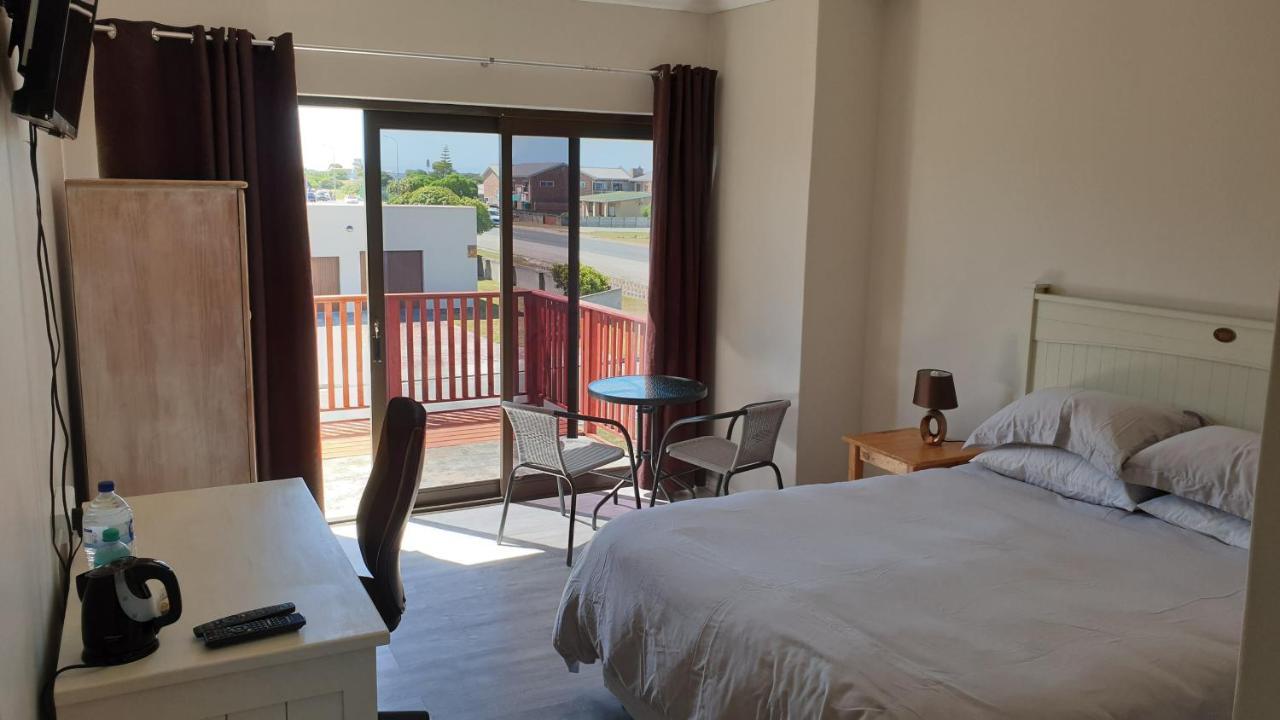 Hotel Stonehouse On Main Struisbaai Zimmer foto